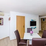 Apartamento Paula *